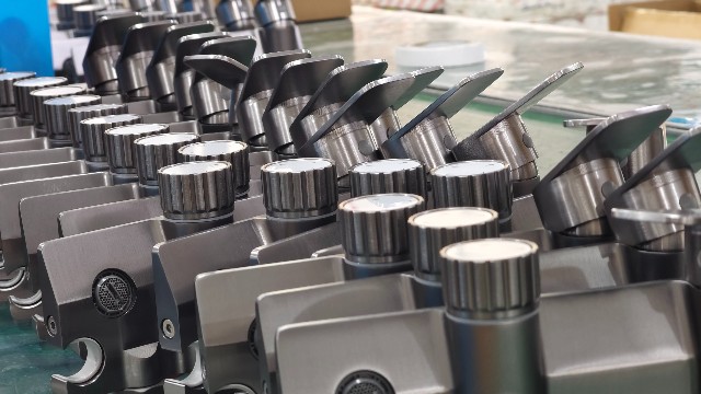 蘑菇视频免费版在线观看版衛浴：為何太空鋁花灑成家庭首選？