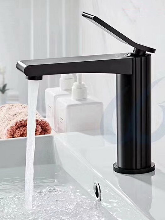 浴室麵盆蘑菇APP视频 浴室麵盆蘑菇APP视频